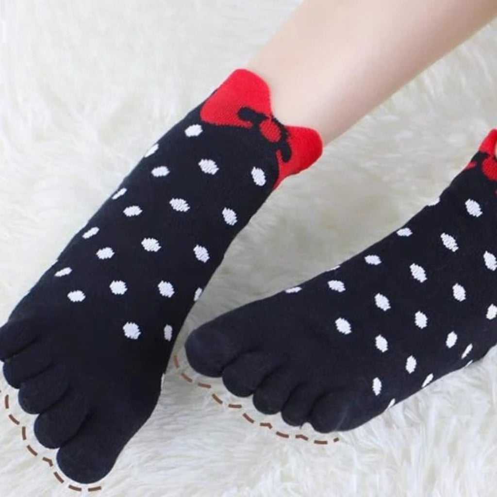 Chaussettes doigt de pied à petit pois