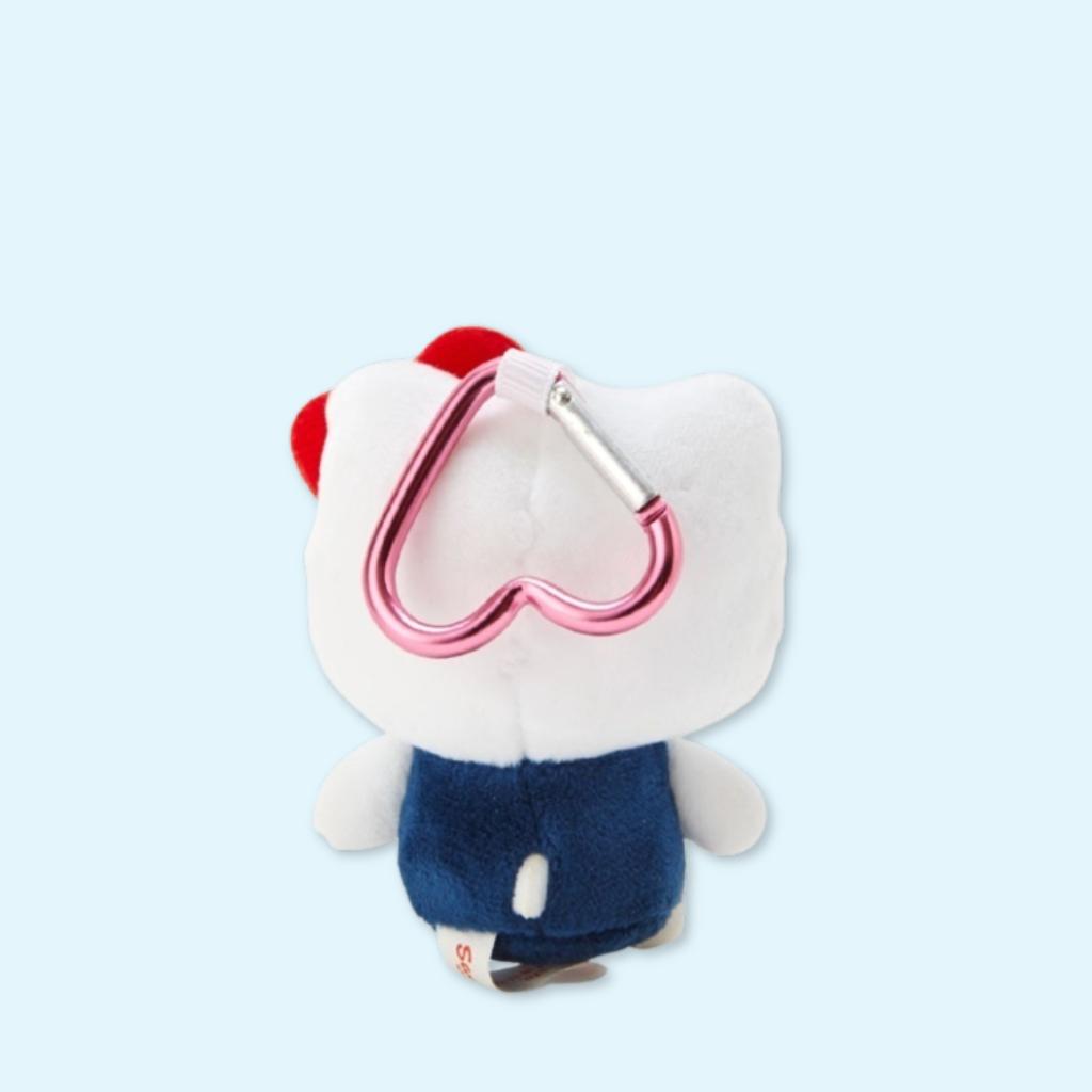 Hello Kitty Plush mascot holder with heart carabiner